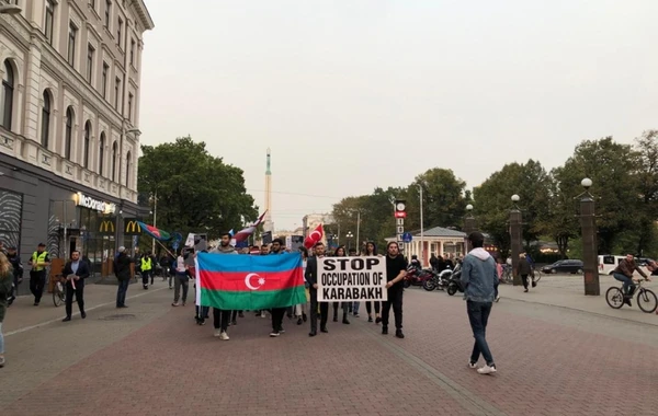 Latviyada Azərbaycan ordusuna dəstək mitinqi təşkil olunub - FOTO