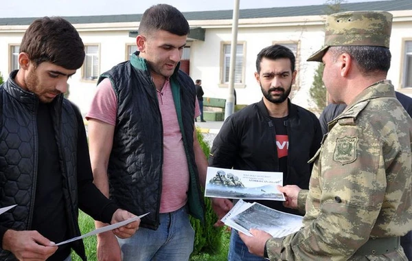 MN: Cəbhə bölgəsində təbliğat-təşviqat işləri əməliyyat şəraitinə uyğun həyata keçirilir - FOTO