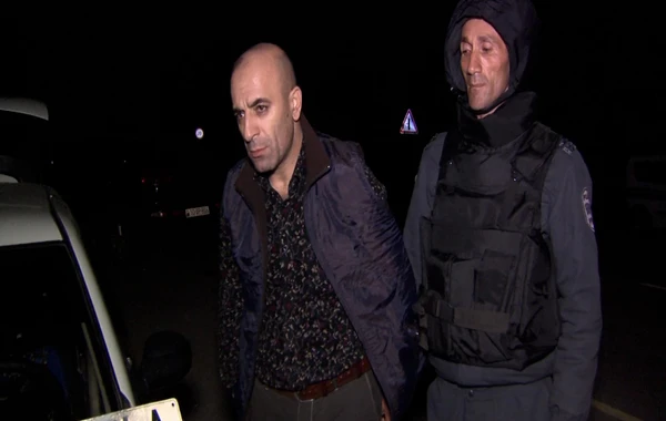 Özünü jurnalist kim təqdim edərək komendant postundan yayınmaq istəyən şəxs saxlanılıb - FOTO