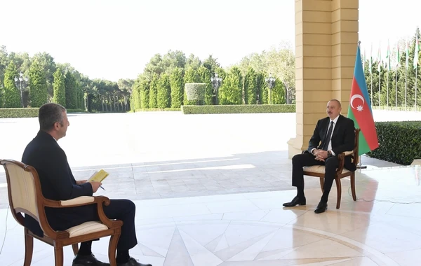 Президент Ильхам Алиев дал интервью телеканалу CNN-Türk - ФОТО