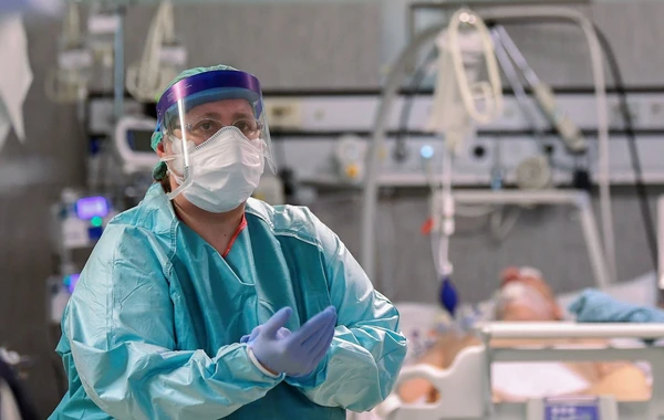 Ermənistanda koronavirus tüğyan edir - Bir gündə 614 nəfər COVİD-19-a yoluxub