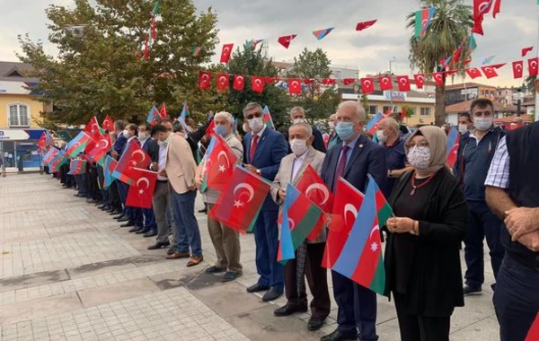 Kocaeli vilayətində Azərbaycana dəstək aksiyası keçirilib - FOTO/VİDEO