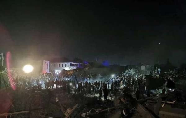 Rusiyada məşhurlaşan azərbaycanlılar Gəncə terrorundan yazdılar - FOTO