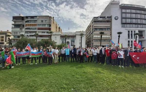 İzmirdə Azərbaycana dəstək aksiyası keçirilib - FOTO