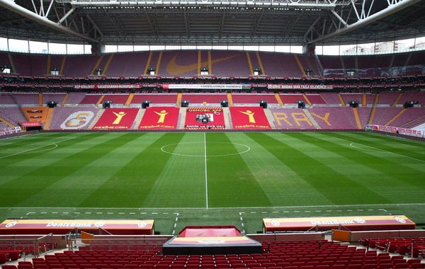 "Qalatasaray"ın stadionunda Azərbaycana dəstək şüarları yerləşdirildi