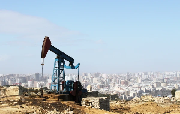 Azərbaycan neftinin qiyməti dəyişib