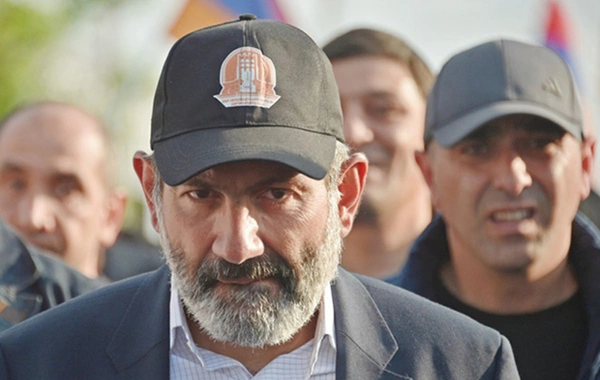 Paşinyan başını itirib - Əks-kəşfiyyatın rəisi də işdən qovuldu - FOTO