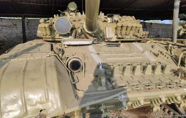 Erməni tankları ermənilərə qarşı - FOTO