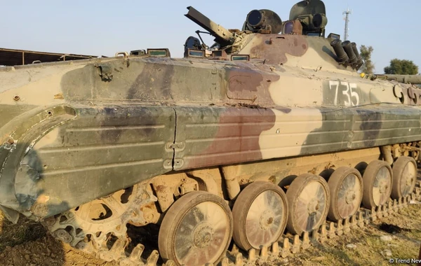 Erməni tankları ermənilərə qarşı - FOTO
