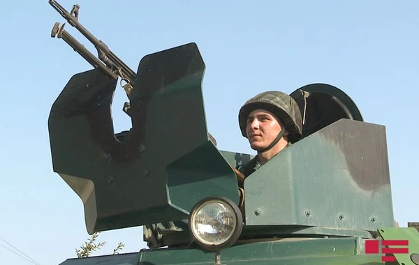 Ermənistanın işğalından azad edilmiş daha dörd sərhəd zastavası üzərində Azərbaycanın dövlət bayrağı ucaldılıb - FOTO