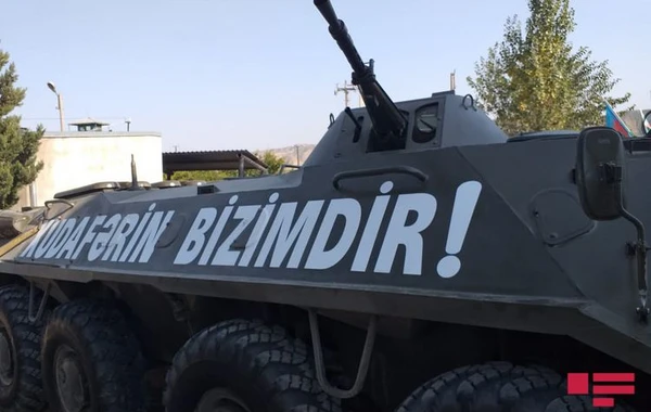 Ermənistanın işğalından azad edilmiş daha dörd sərhəd zastavası üzərində Azərbaycanın dövlət bayrağı ucaldılıb - FOTO