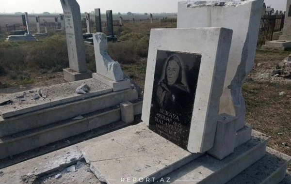 Ermənilər Ağcabədini raket atəşinə tutdular: Qəbiristanlıq dağıdıldı - FOTO