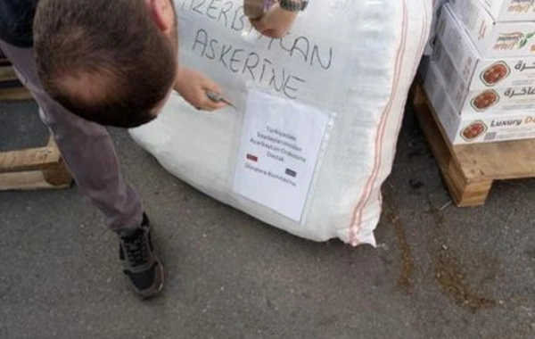 Azərbaycan diasporu orduya və mülki əhaliyə yardım göndərir - FOTO