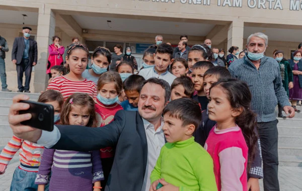 Türkiyə Gənclər Fondu Bərdə və Gəncə terrorunun nəticələri ilə yerində tanış olub - FOTO