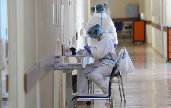 Ermənistanda koronavirus xəstələrinin sayı 100 mini ötdü - Ölənlərin sayı durmadan artır