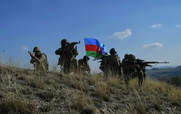 MN: Düşmən itkilər verərək geri çəkilməyə məcbur edilib