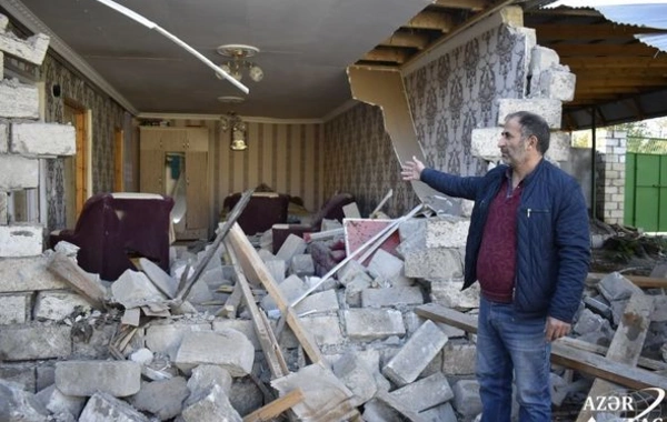 Düşmən təcavüzündən xarabalığa dönən Qaradağlı - FOTOREPORTAJ