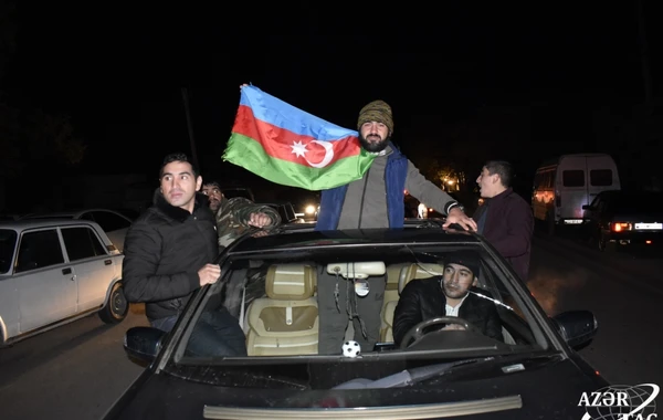 Azərbaycan xalqı tarixi qələbəni qeyd edir - Ağdamdan REPORTAJ