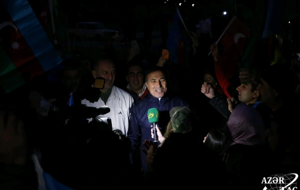 Zəfərlə açılan sabahda şəhidlərimizin ruhuna ehtiramla... - REPORTAJ - VİDEO
