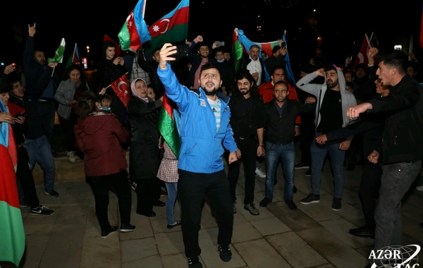 Zəfərlə açılan sabahda şəhidlərimizin ruhuna ehtiramla... - REPORTAJ - VİDEO