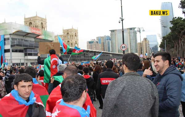 Azərbaycan Böyük Qələbəni qeyd edir! - FOTO