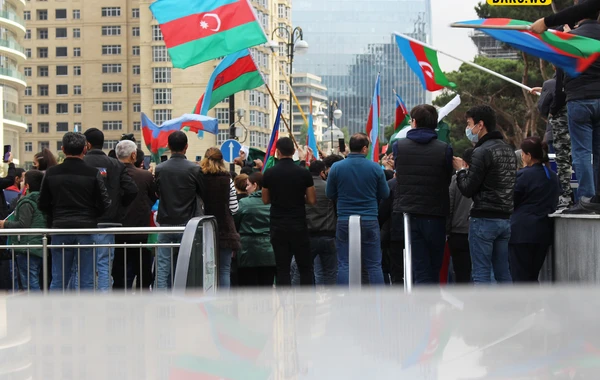 Azərbaycan Böyük Qələbəni qeyd edir! - FOTO
