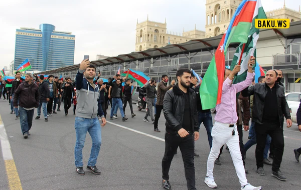 Azərbaycan Böyük Qələbəni qeyd edir! - FOTO