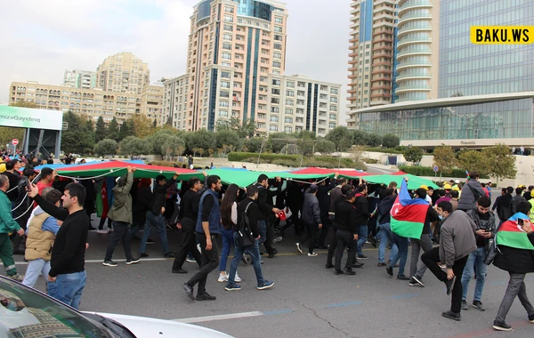 Azərbaycan Böyük Qələbəni qeyd edir! - FOTO