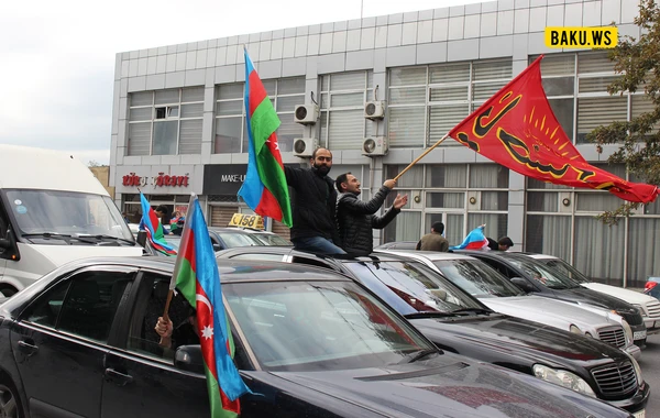 Azərbaycan Böyük Qələbəni qeyd edir! - FOTO