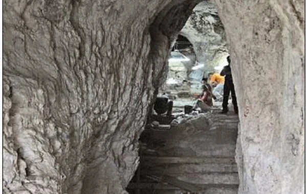 Ermənilər Azıx mağarasında qanunsuz arxeoloji qazıntı işləri aparıblar - FOTO