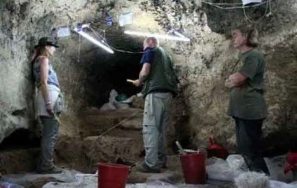Ermənilər Azıx mağarasında qanunsuz arxeoloji qazıntı işləri aparıblar - FOTO