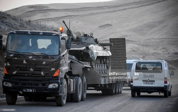 Erməni qoşunları Dağlıq Qarabağdan çıxarılır - FOTO