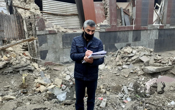 Erməni terroru nəticəsində Gəncədə dağılan evlərin siyahıya alınmasına başlanıldı - FOTO
