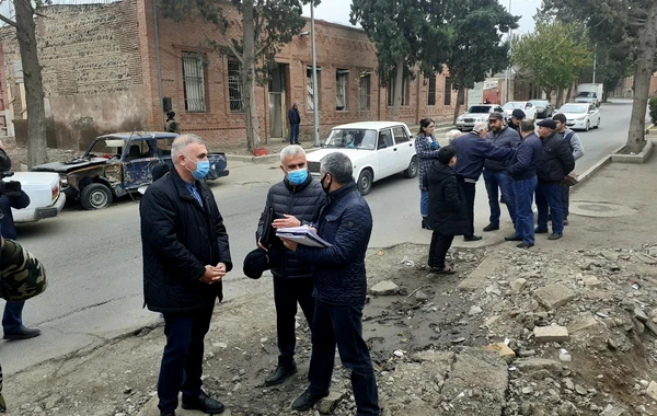 Erməni terroru nəticəsində Gəncədə dağılan evlərin siyahıya alınmasına başlanıldı - FOTO