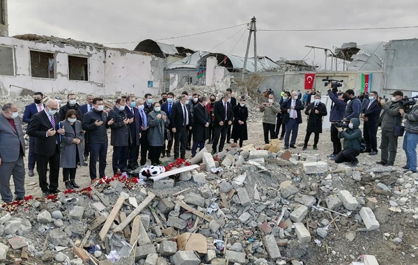 TBMM-nin İnsan Hüquqları Komissiyası erməni cinayətini dünyaya çatdırmaq üçün araşdırma başlatdı - FOTO