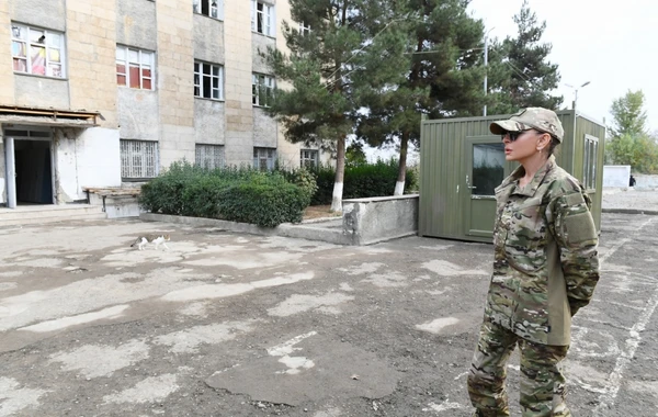 İlham Əliyev və Mehriban Əliyevanın Füzuli və Cəbrayıl səfərindən görüntülər - FOTO