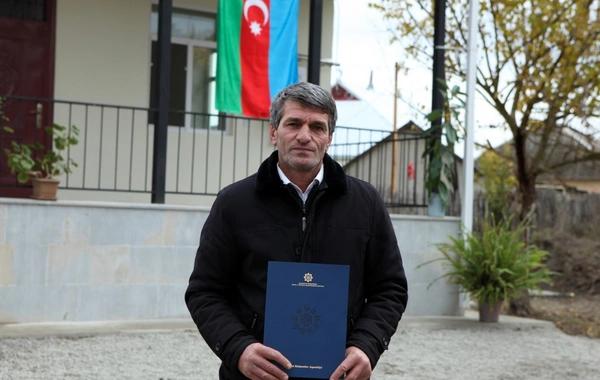 Şəhid ailələrinə və Qarabağ müharibəsi əlillərinə evlər verildi - FOTO