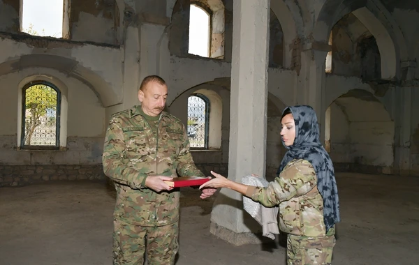 Prezident İlham Əliyev və birinci xanım Mehriban Əliyeva işğaldan azad edilmiş Ağdam şəhərində olublar - FOTO