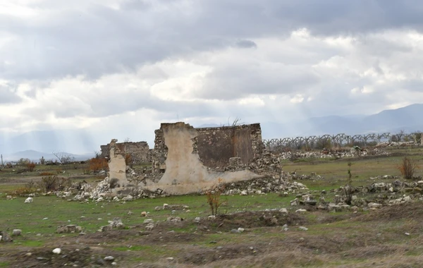 Prezident İlham Əliyev və birinci xanım Mehriban Əliyeva işğaldan azad edilmiş Ağdam şəhərində olublar - FOTO