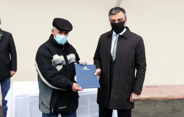 Группа семей шехидов и ветеранов Карабахской войны обеспечена новыми домами - ФОТО