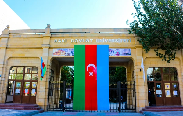 Tələbə bu görüntülərə görə BDU-dan qovuldu - VİDEO