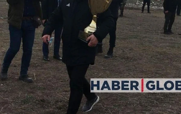 27 il sonra ilk dəfə: Prezidentin köməkçisi “Qarabağ” klubu ilə Ağdamda futbol oynadı - VİDEO