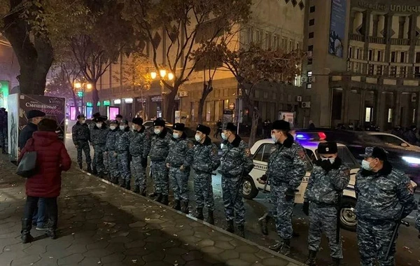 İrəvanda etiraz aksiyası zamanı azı 30 nəfər saxlanılıb