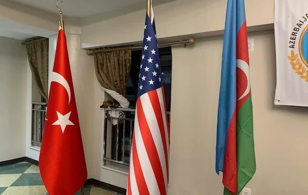 В США в мечети Султан Эйюб почтили память шехидов Отечественной войны