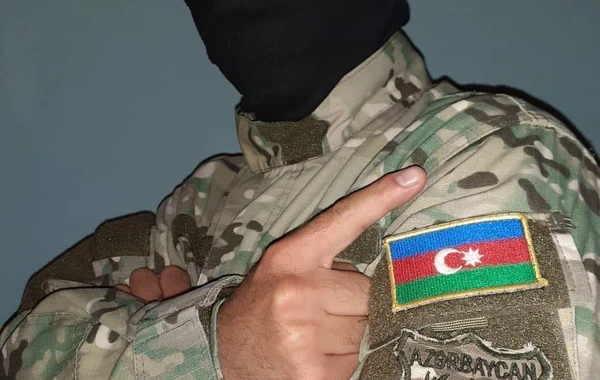 “Mübariz İbrahimovun şəhid olduğu postu alanda 7 saat döyüşdük” - “Rembo” ləqəbli qazi