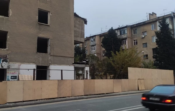 Bakıda bina söküntüsü ilə bağlı şirkətdən AÇIQLAMA - YENİLƏNİB - VİDEO