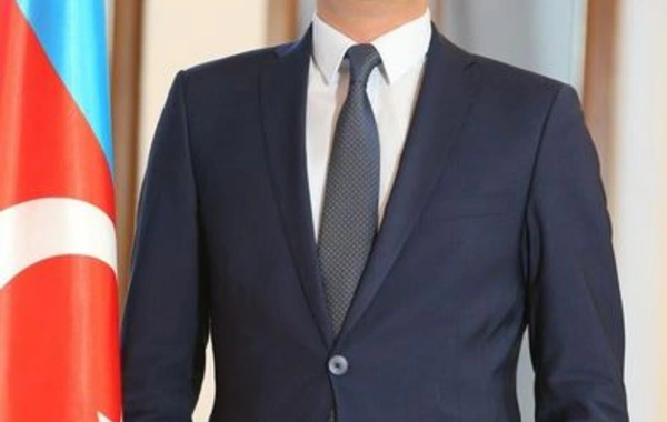 Zakir Həsənov bu şəxsləri təltif etdi - FOTO