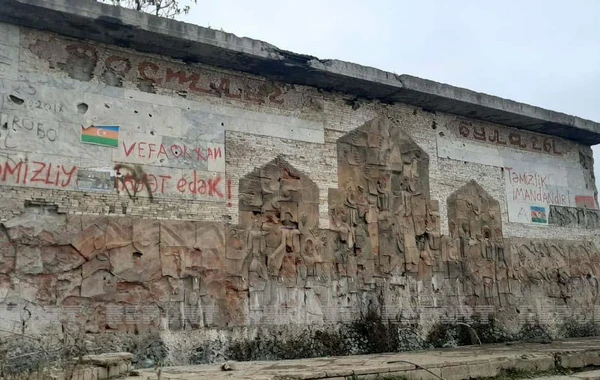 Азербайджанские журналисты побывали на мосту Худаферин - ФОТО