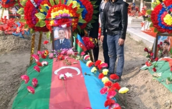 Şəhidlik zirvəsinə ucalan baş gizir - FOTO