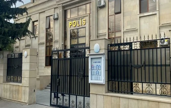 Bakıda ictimai yerdə maskasız gəzən COVID-19 xəstəsinə cinayət işi açılıb - FOTO